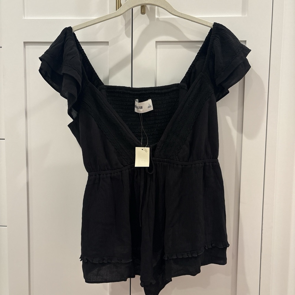 Hollister Black Ruffle Sleeve Blouse